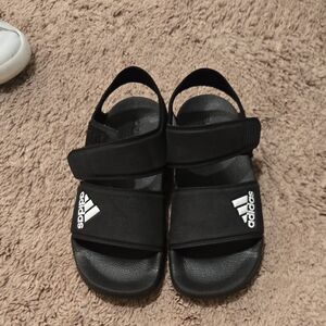 LIKE NEW Boys Adidas Adilette Sandal